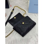 2025年早春新品入荷 PRADA  バッグ  3工場