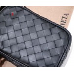 2025年早春新品入荷 Bottega Veneta   バッグの男性 3工場