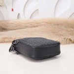 2025年早春新品入荷 Bottega Veneta   バッグの男性 3工場