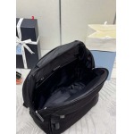 2025年早春新品入荷  PRADA    バッグの男性 3工場