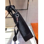 2025年早春新品入荷PRADA   バッグの男性 3工場