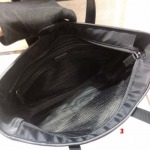 2025年早春新品入荷PRADA   バッグの男性 3工場