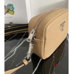 2025年早春新品入荷PRADA   バッグ 3工場