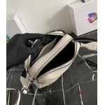 2025年早春新品入荷PRADA   バッグ 3工場