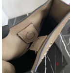 2025年早春新品入荷PRADA   バッグ 3工場