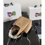 2025年早春新品入荷PRADA   バッグ 3工場