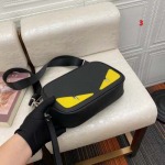 2025年早春新品入荷 FENDI    バッグ 3工場