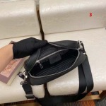 2025年早春新品入荷 FENDI    バッグ 3工場