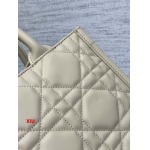 2025年早春高品質新品入荷 ディオール TOTE バッグ XIU工場