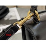 2025年早春原版復刻 新品入荷 CELINE 本革 バッグ xiu工場