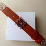 2025年早春新品入荷 LOEWE 本革 ベルト LANG工場