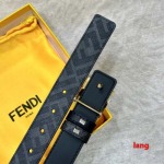 2025年早春新品入荷 FENDI 本革 ベルト LANG工場