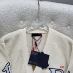 2025年1月20日春夏新品入荷PRADA カシミヤセーター DW工場