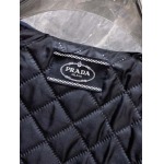 2025年1月21日早春新品入荷 PRADA 綿入れの服ジャケットアウター 118工場