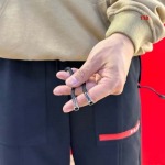 2025年1月21日早春高品質新品入荷 PRADA スポーツズボ 118工場