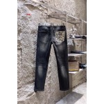 2025年1月21日早春高品質新品入荷 Dolce&Gabbana ジーンズ  118工場