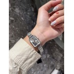 2025年新品シャネル 高品質 石英電池式 腕時計