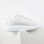 2025年1月27日新品入荷 Alexander McQueenスニーカー/ランニングシューズ/カジュアルシューズ