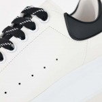 2025年1月27日新品入荷 Alexander McQueenスニーカー/ランニングシューズ/カジュアルシューズ