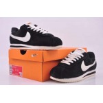 2025年1月27日新品入荷Nike Classic Cortez スニーカー/ランニングシューズ/カジュアルシューズ