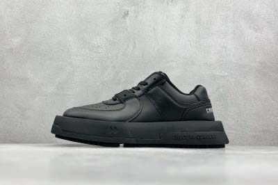 2025年1月27日新品入荷 YH choco 【スニーカー...