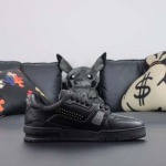 2025年1月30日新品入荷 Louis Vuitton Trainerスニーカー/ランニングシューズ/カジュアルシューズ