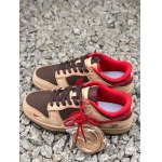 2025年1月30日新品入荷Nike SB DuNiKe Low 2025  スニーカー/ランニングシューズ/カジュアルシューズ
