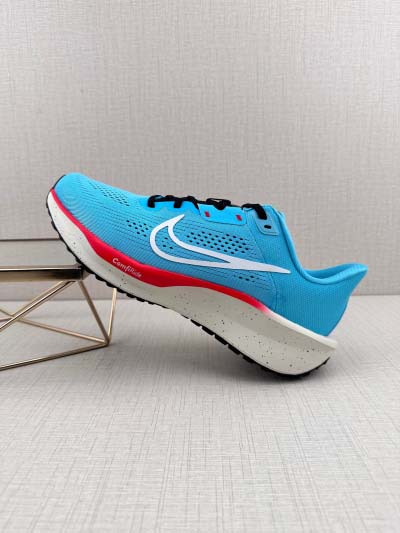 2025年1月31日新品入荷Sacai X NIKe regasus vaporrlyスニーカー/ランニングシューズ/カジュアルシューズ