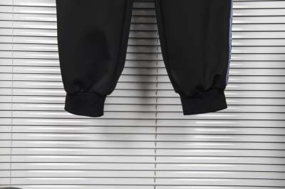 2025年2月23日新品Louis Vuittonスウェットパンツ  yaofa工場