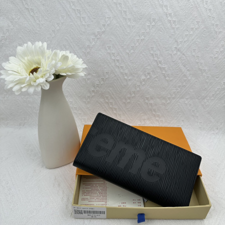 2025年2月24日早春新品M67540  ルイヴィトン二つ折りの長財布 zy工場