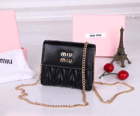 2025年2月26日新品Miumiu財布 zy工場