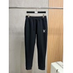 2025年2月15日新商品Louis Vuittonスラックス  dtai 工場