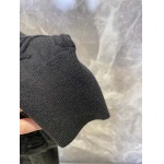 プラダ セーター2025年2月15日発売  dtai 工場