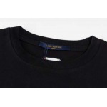 2025年2月19日高品質新品 Louis Vuitton半袖のT シャツ  regu工場