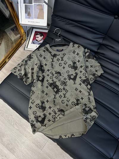 2025年2月21日高品質新品Louis Vuitton半袖...