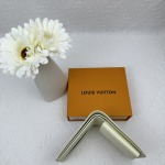 2025年2月24日早春新品M62664. size12 x 9 cm    ルイヴィトン二つ折りの短財布 zy工場