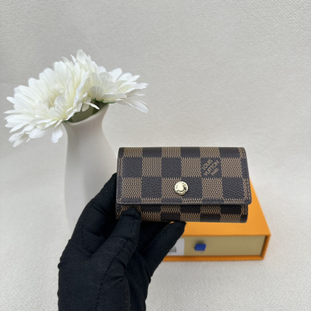 2025年2月24日早春新品M62630  SIZE:10....