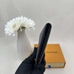 2025年2月24日早春新品M60895 MULTIPLEMultipleDamier， ルイヴィトン二つ折りの短財布 zy工場