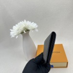 2025年2月24日早春新品M60895 MULTIPLEMultipleDamier， ルイヴィトン二つ折りの短財布 zy工場