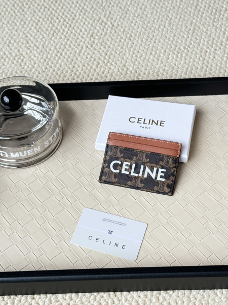 2025年2月26日新品celine カードホルダー zy工...