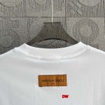 2025年2月26日高品質新品Louis Vuitton半袖のT シャツDW工場