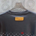 2025年2月26日高品質新品Louis Vuitton半袖のT シャツDW工場