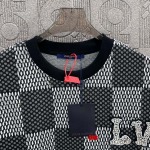 2025年2月26日高品質新品Louis Vuitton半袖のT シャツDW工場