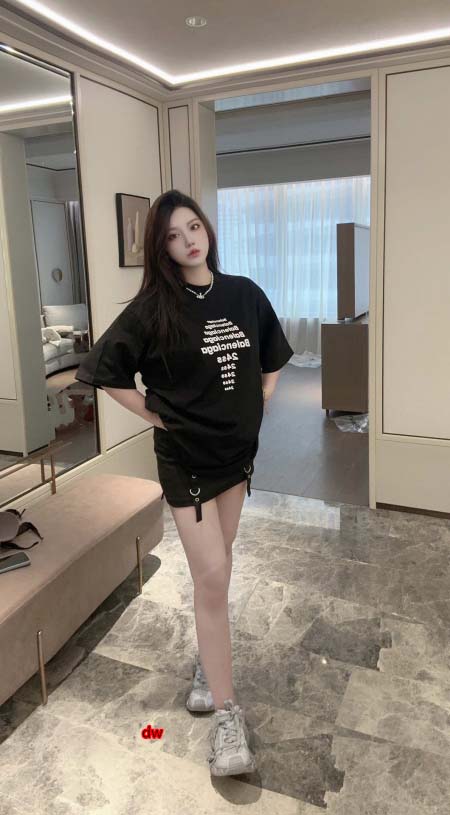 2025年2月28日高品質新品 Balenciaga半袖 t...