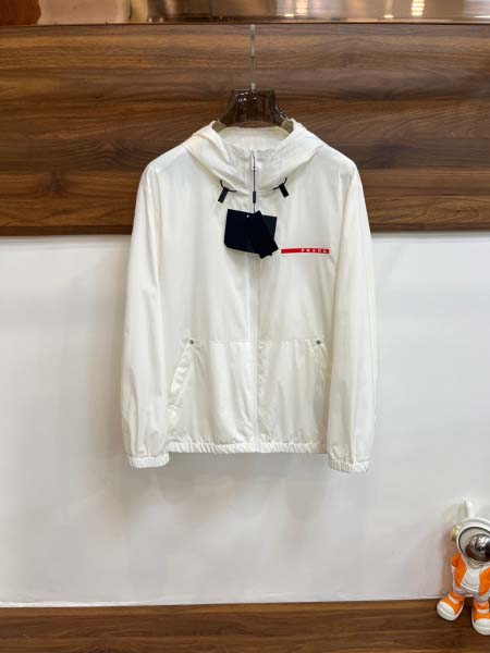 2025年3月3日春秋用高品質新品Pradaジャケットliangp工場