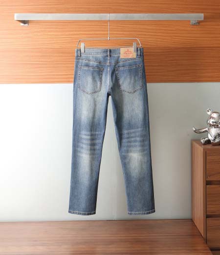 2025年3月3日春夏高品質新品プラダジーパンliangp工場