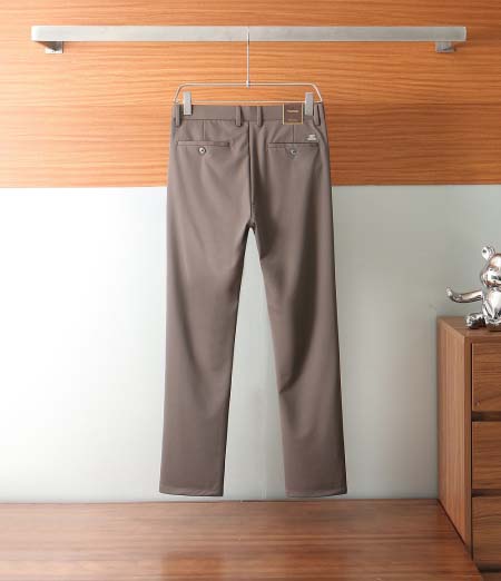 2025年3月3日春夏高品質新品Tomfordスラックスliangp工場