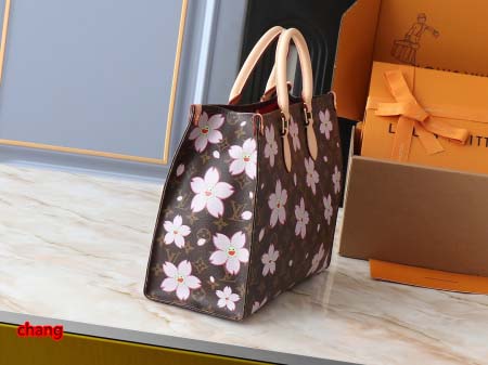 2025年3月16日 ルイヴィトン新品 M13269 M45039 M45321 M44571  Onthego  Monogram  Monogram Reverse   Toron 34.0 x 26.0 x 13.0 cm