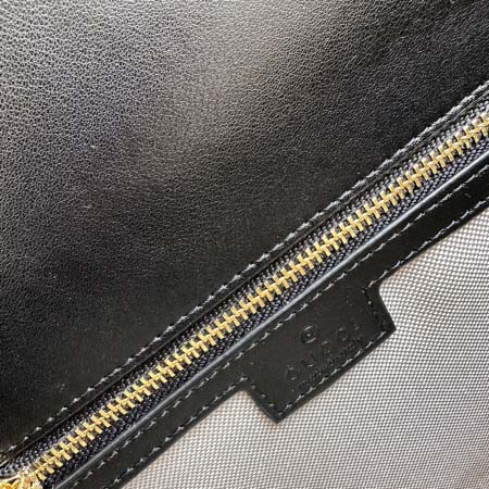 2025年3月17日新品バッグ Gucci 815714 27x17x7cm  zy工場