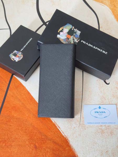 2025年3月17日新作prada 財布 1M2MV836  SIZE:19cm X12cm zy工場